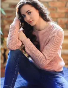 Elite escort service in Naka Madar Colony for home and hotel visits